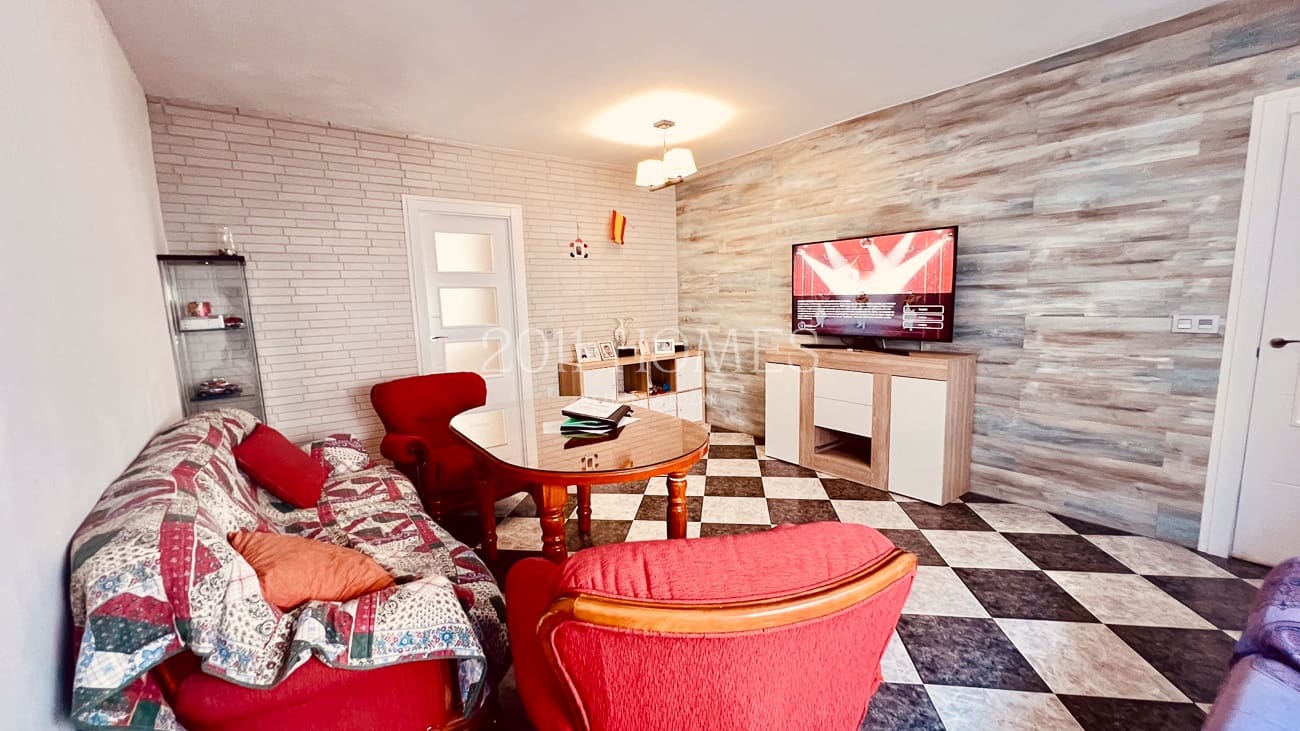 5 bedroom Townhouse for sale in Campillos - € 172,000 (Ref: 10093919)