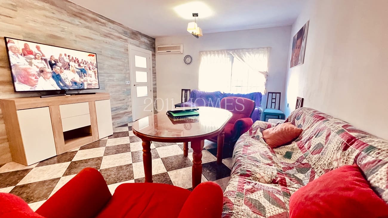 5 bedroom Townhouse for sale in Campillos - € 172,000 (Ref: 10093919)