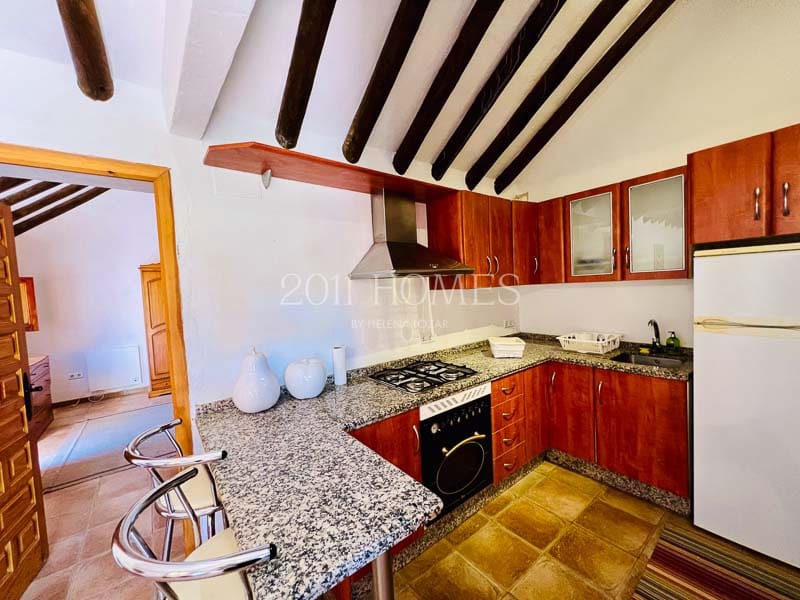 8 soveværelse Finca/Landehus til salg i Loja med swimmingpool garage - € 695.000 (Ref: 8348444)