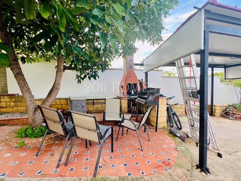 4 soveværelse Semi-Rækkehus til salg i Alhaurin de la Torre med swimmingpool garage - € 535.957 (Ref: 8710382)