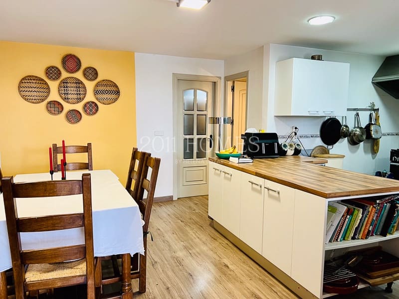 4 soveværelse Semi-Rækkehus til salg i Alhaurin de la Torre med swimmingpool garage - € 535.957 (Ref: 8710382)