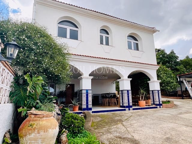 4 bedroom Semi-detached Villa for sale in Alhaurín de la Torre with pool garage - € 535,957 (Ref: 8710382)