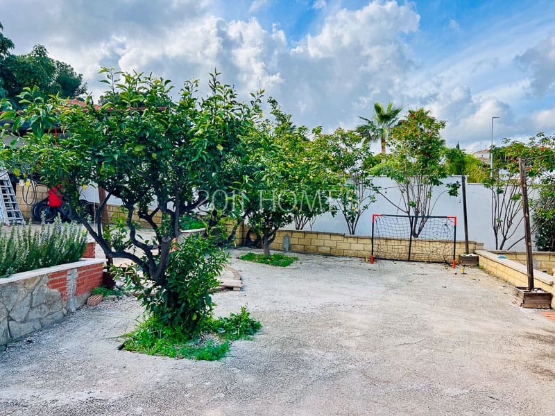 4 soveværelse Semi-Rækkehus til salg i Alhaurin de la Torre med swimmingpool garage - € 535.957 (Ref: 8710382)