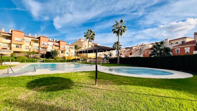 4 sovrum Hus till salu i Rincon de la Victoria med pool garage - 499 000 € (Ref: 9409340)