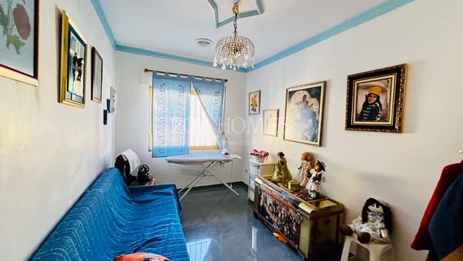 4 chambre Villa/Maison à vendre à Loja avec garage - 380 000 € (Ref: 9626498)