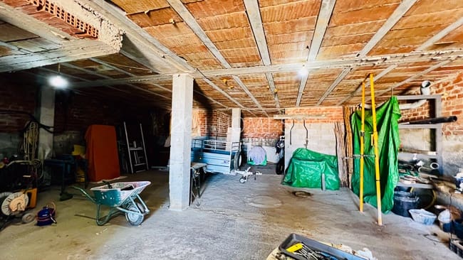 4 chambre Villa/Maison à vendre à Loja avec garage - 380 000 € (Ref: 9626498)