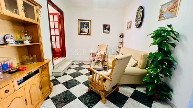 4 bedroom Townhouse for sale in Campillos with garage - € 195,000 (Ref: 9687585)