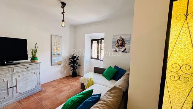 3 bedroom Townhouse for sale in Antequera - € 186,000 (Ref: 9748339)