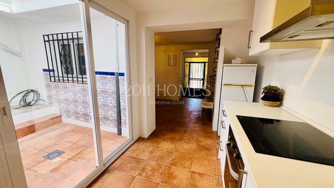 3 bedroom Townhouse for sale in Antequera - € 186,000 (Ref: 9748339)