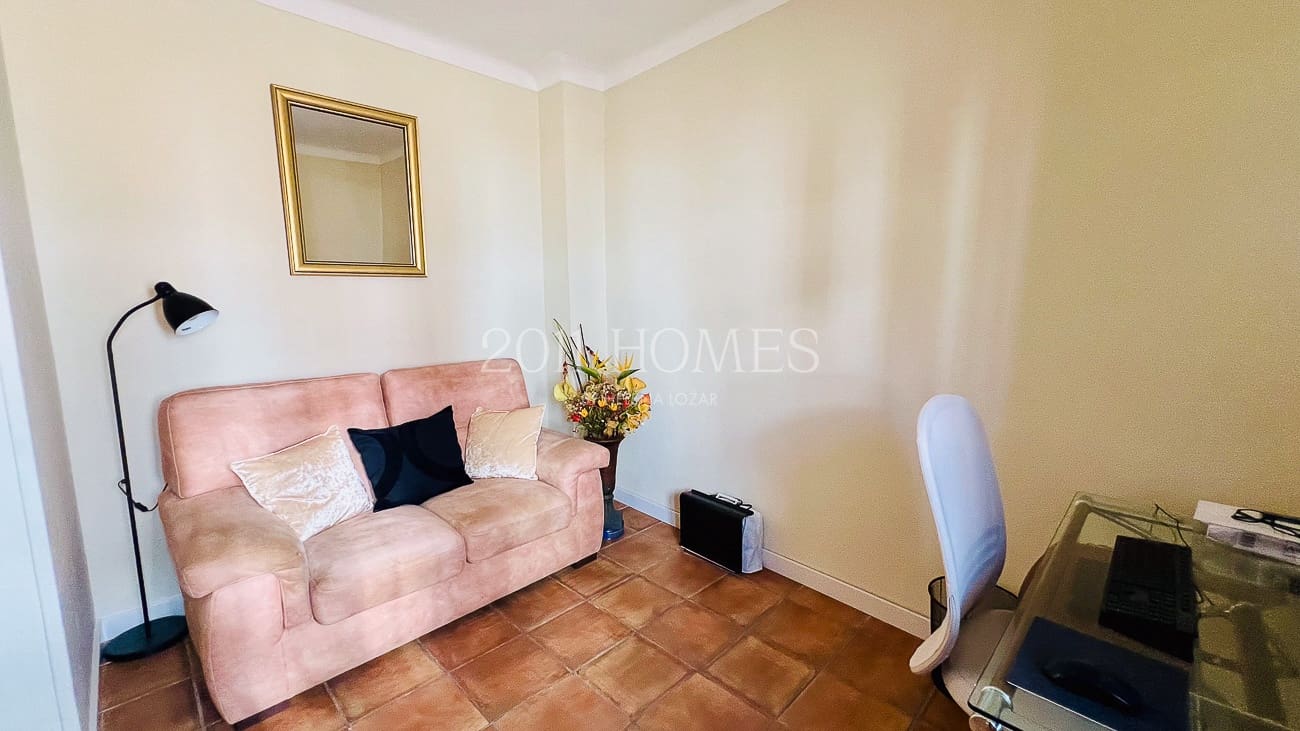 5 sypialnia Dom na sprzedaż w Antequera z garażem - 375 000 € (Ref: 9782065)