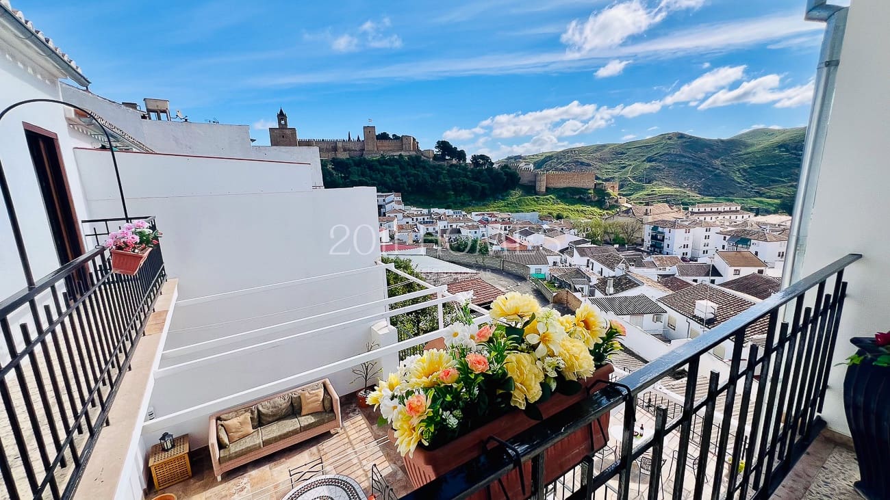 5 sypialnia Dom na sprzedaż w Antequera z garażem - 375 000 € (Ref: 9782065)