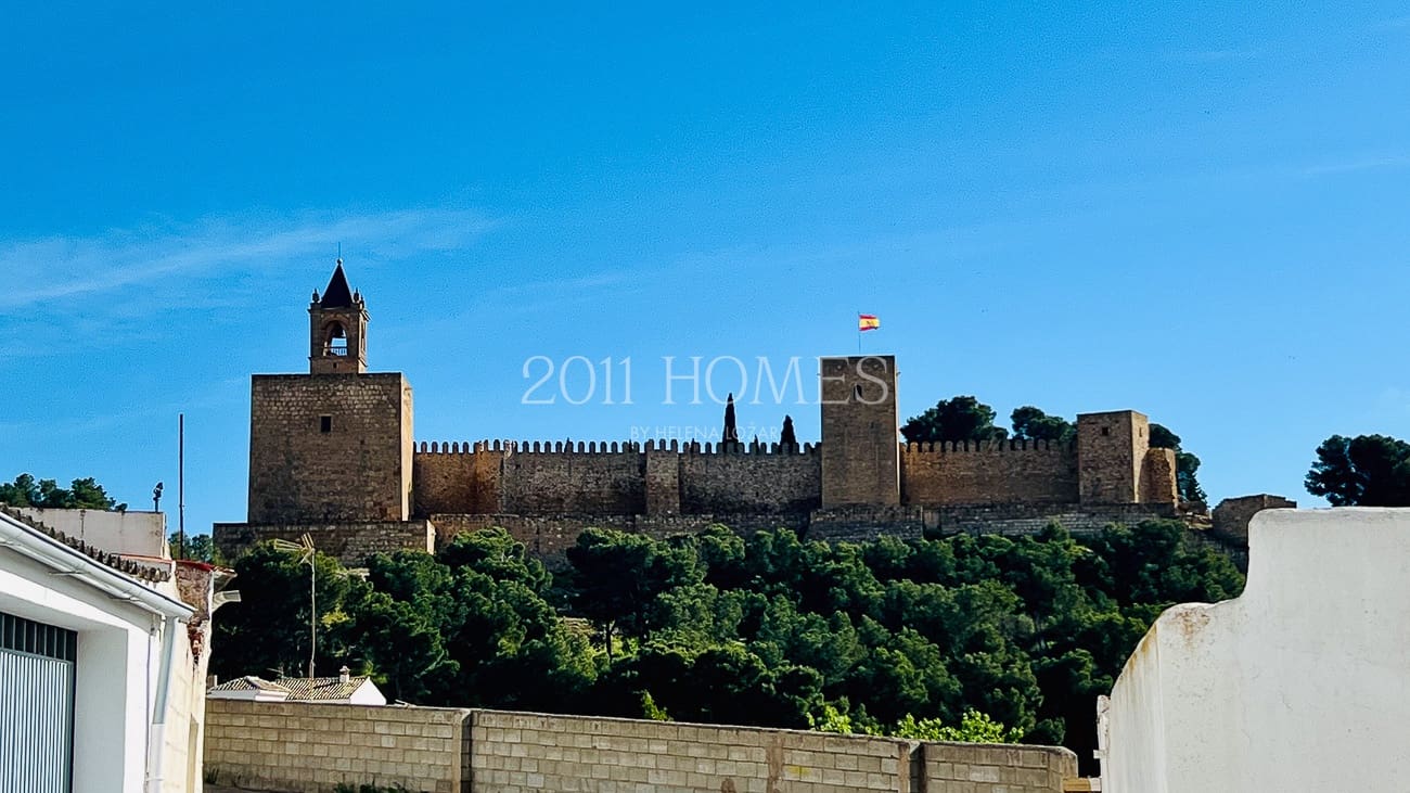 5 sypialnia Dom na sprzedaż w Antequera z garażem - 375 000 € (Ref: 9782065)