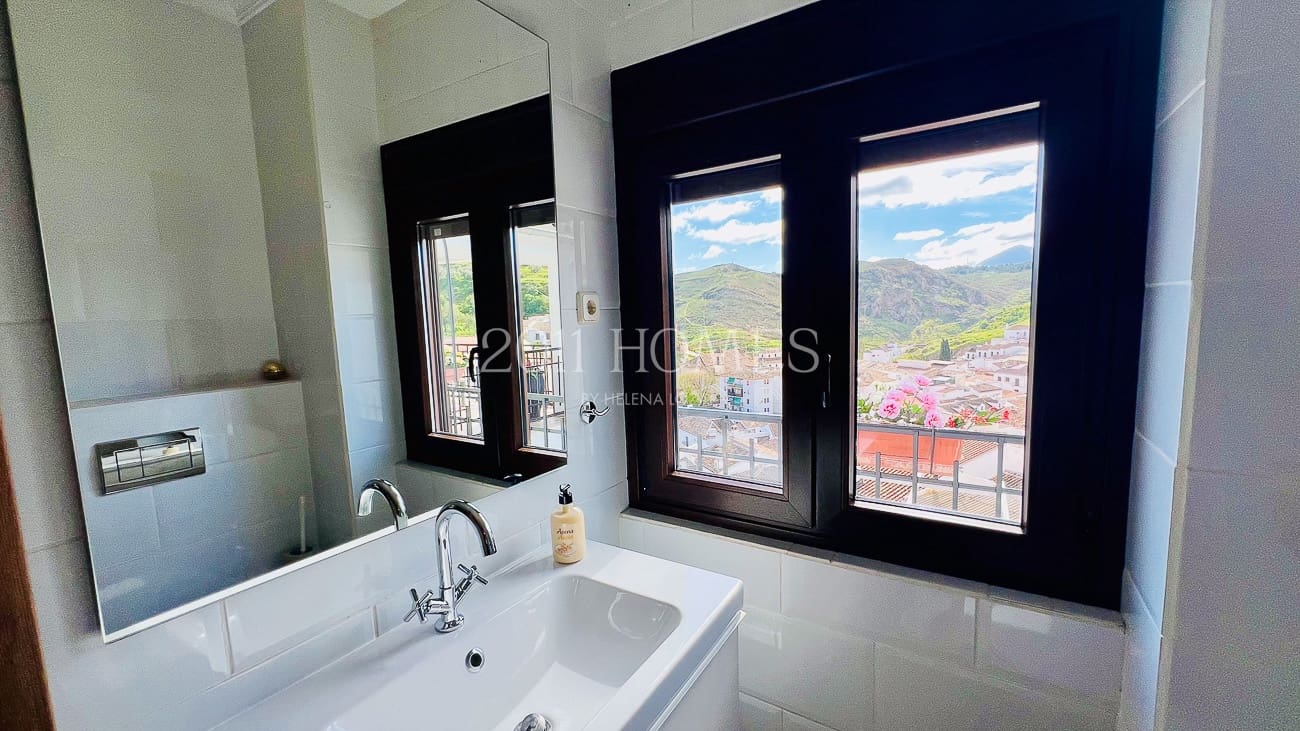 5 sypialnia Dom na sprzedaż w Antequera z garażem - 375 000 € (Ref: 9782065)