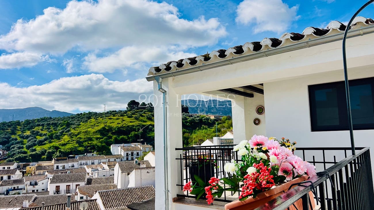 5 sypialnia Dom na sprzedaż w Antequera z garażem - 375 000 € (Ref: 9782065)