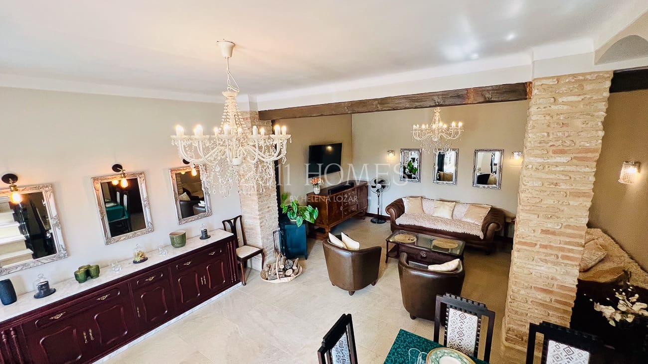 5 sypialnia Dom na sprzedaż w Antequera z garażem - 375 000 € (Ref: 9782065)