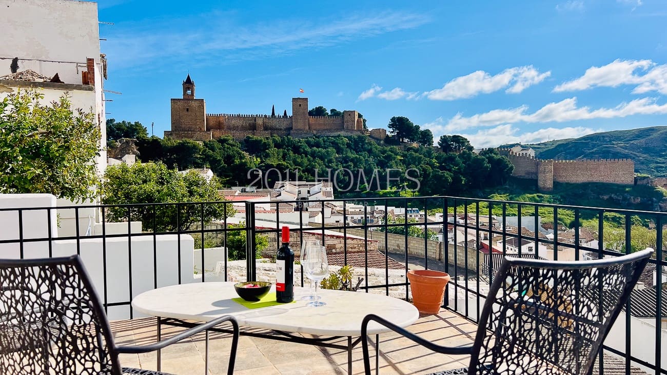 5 sypialnia Dom na sprzedaż w Antequera z garażem - 375 000 € (Ref: 9782065)
