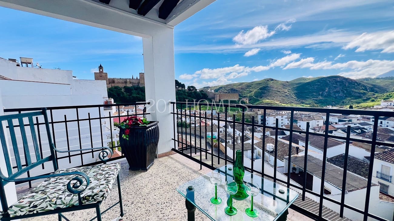 5 sypialnia Dom na sprzedaż w Antequera z garażem - 375 000 € (Ref: 9782065)