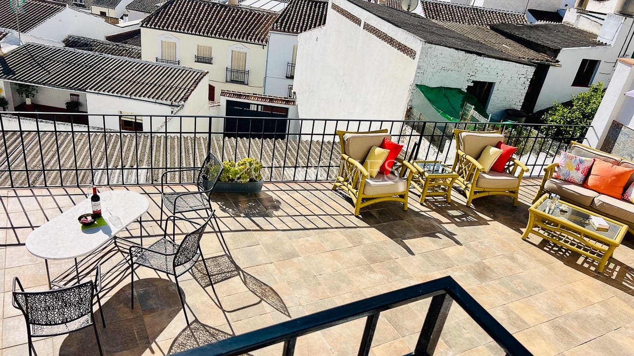 5 sypialnia Dom na sprzedaż w Antequera z garażem - 375 000 € (Ref: 9782065)