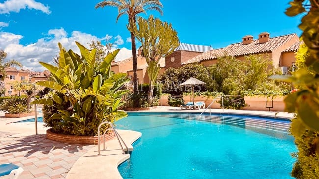 1 bedroom Apartment for sale in Mijas with pool - € 220,000 (Ref: 9867291)