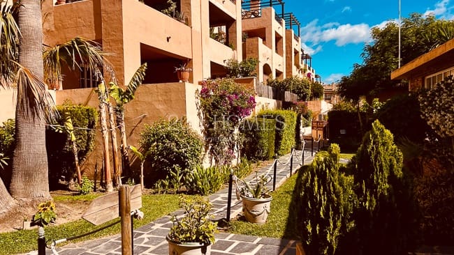 1 bedroom Apartment for sale in Mijas with pool - € 220,000 (Ref: 9867291)
