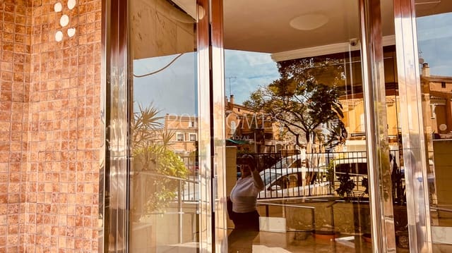 3 soverom Leilighet til salgs i Heliomar, Málaga by med svømmebasseng garasje - € 319 000 (Ref: 9880331)