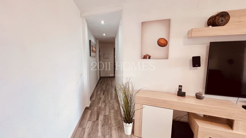 3 soverom Leilighet til salgs i Malaga by med svømmebasseng garasje - € 319 000 (Ref: 9880331)
