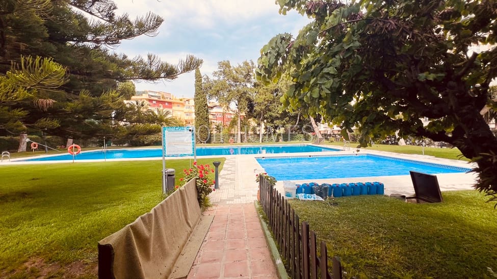 3 soverom Leilighet til salgs i Malaga by med svømmebasseng garasje - € 319 000 (Ref: 9880331)