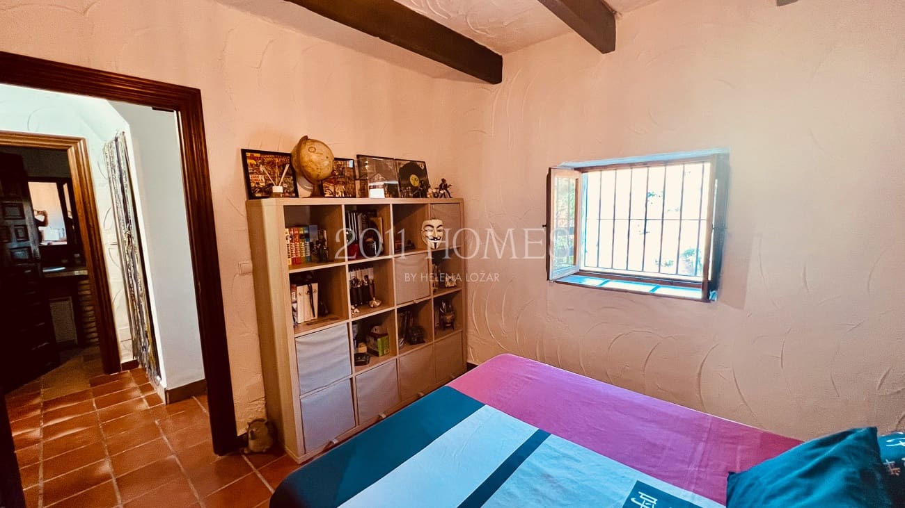 5 Zimmer Finca/Landgut zu verkaufen in Almogia mit Pool Garage - 359.000 € (Ref: 9998993)