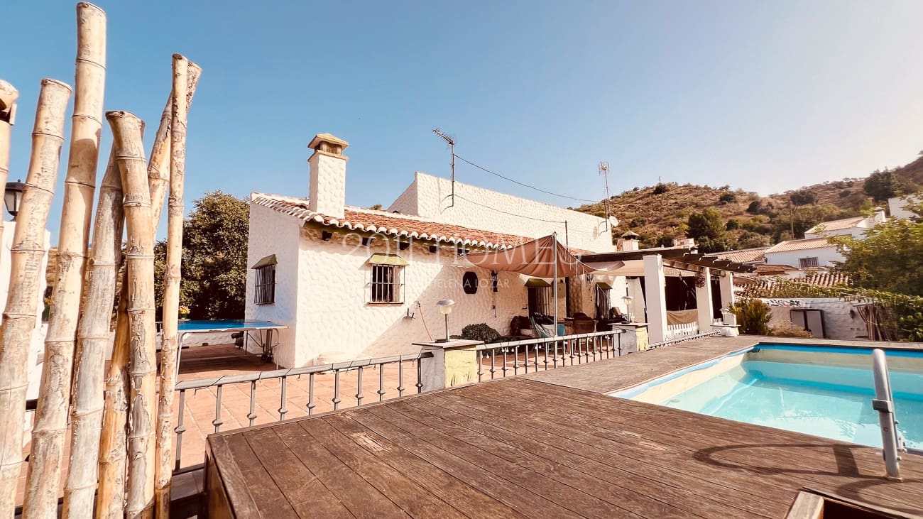 5 Zimmer Finca/Landgut zu verkaufen in Almogia mit Pool Garage - 359.000 € (Ref: 9998993)