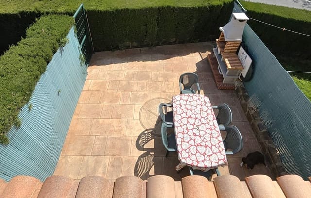 3 slaapkamer Rijtjeshuis te koop in Ayamonte met zwembad garage - € 220.000 (Ref: 8615767)