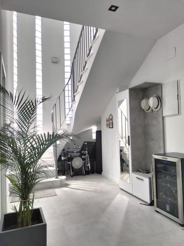 4 bedroom Villa for sale in Ayamonte with pool garage - € 398,000 (Ref: 9064480)