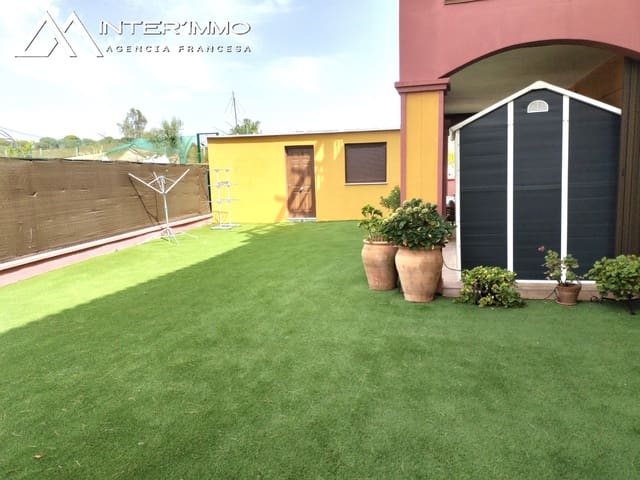 4 bedroom Apartment for sale in Ayamonte with pool garage - € 195,000 (Ref: 9471561)