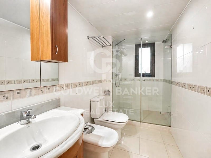3 bedroom Flat for sale in Roses with garage - € 775,000 (Ref: 10026979)