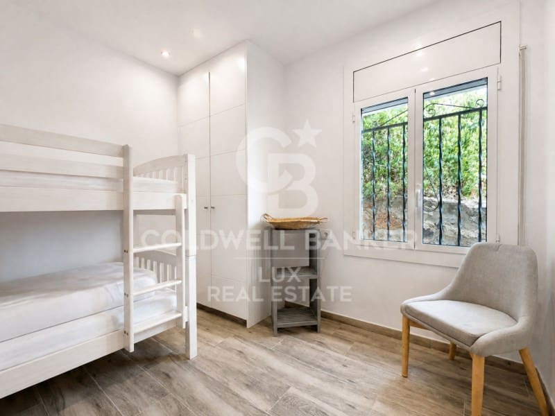 3 slaapkamer Appartement te koop in Roses met garage - € 475.000 (Ref: 10033597)