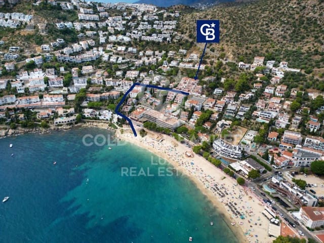 3 bedroom Apartment for sale in Roses with garage - € 435,000 (Ref: 10033598)