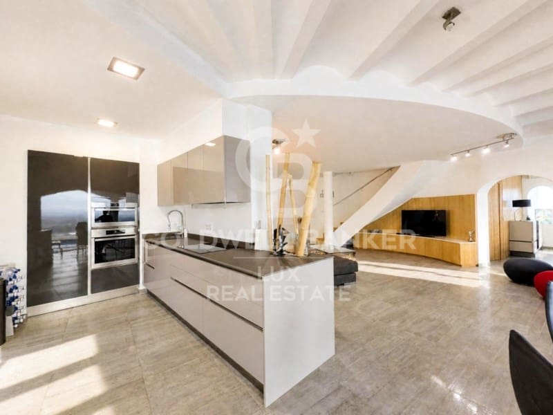 5 soveværelse Villa til salg i Roses med swimmingpool garage - € 2.995.000 (Ref: 10033599)