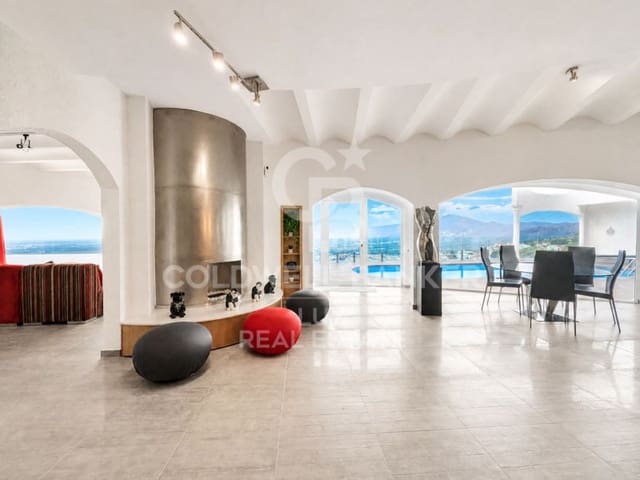 5 soveværelse Villa til salg i Roses med swimmingpool garage - € 2.995.000 (Ref: 10033599)
