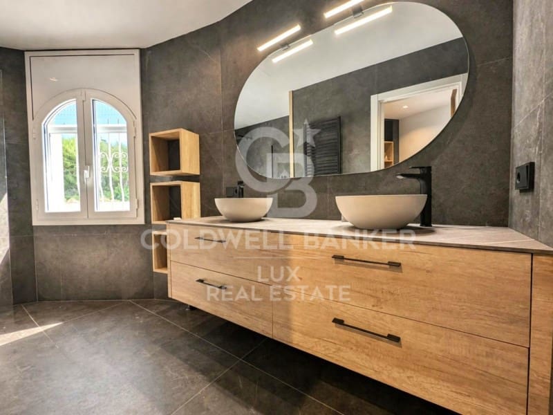 5 soveværelse Villa til salg i Roses med swimmingpool garage - € 2.995.000 (Ref: 10033599)