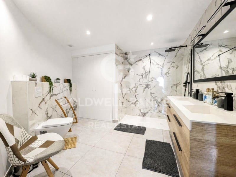 5 soveværelse Villa til salg i Roses med swimmingpool garage - € 2.995.000 (Ref: 10033599)