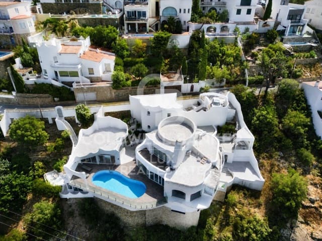 5 soveværelse Villa til salg i Roses med swimmingpool garage - € 2.995.000 (Ref: 10033599)