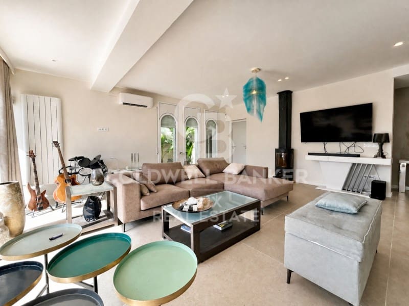 6 chambre Villa/Maison à vendre à Empuriabrava avec piscine garage - 1 990 000 € (Ref: 10040745)