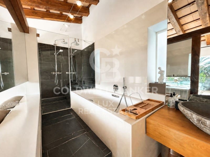 6 chambre Villa/Maison à vendre à Empuriabrava avec piscine garage - 1 990 000 € (Ref: 10040745)