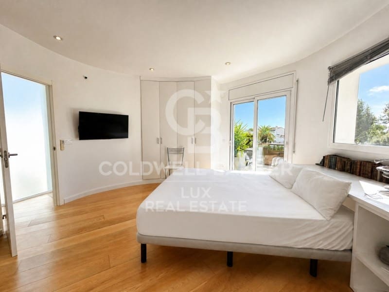 6 chambre Villa/Maison à vendre à Empuriabrava avec piscine garage - 1 990 000 € (Ref: 10040745)