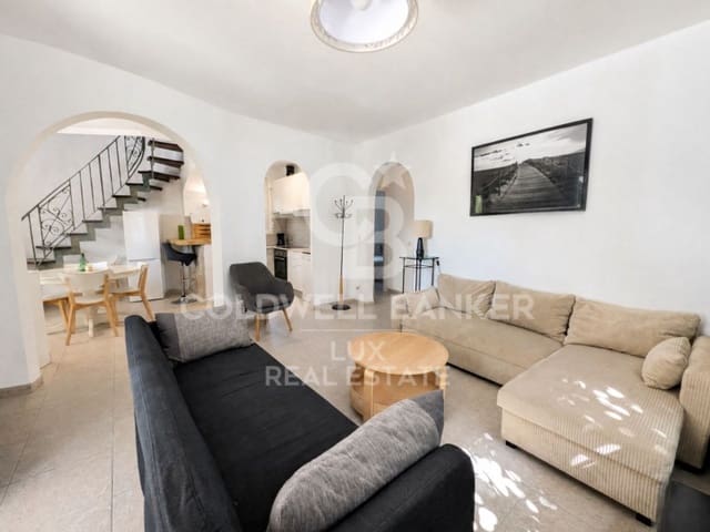 5 slaapkamer Villa te koop in Empuriabrava, Castelló d'Empúries met zwembad garage - € 550.000 (Ref: 10054895)