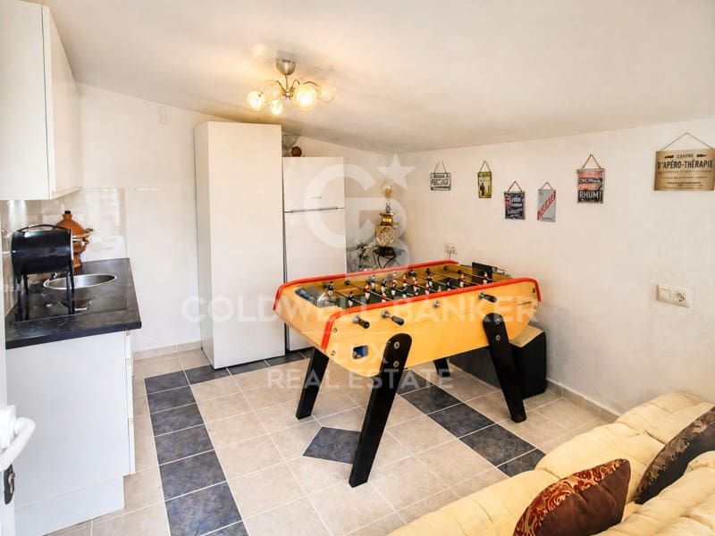 3 soveværelse Villa til salg i Empuriabrava med swimmingpool garage - € 743.000 (Ref: 10061690)