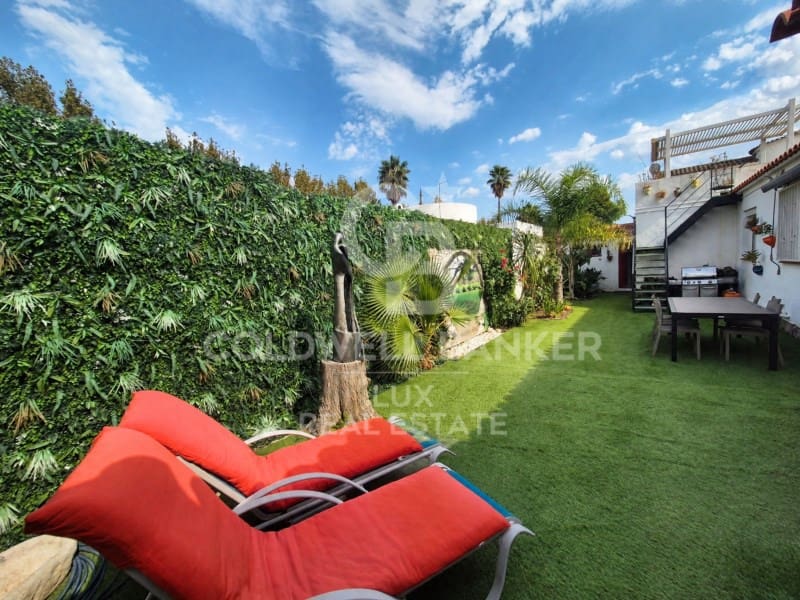 3 soveværelse Villa til salg i Empuriabrava med swimmingpool garage - € 743.000 (Ref: 10061690)