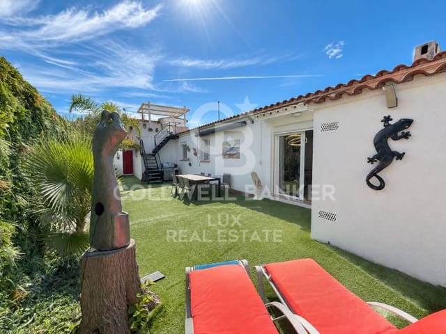 3 Zimmer Villa zu verkaufen in Empuriabrava, Castelló d'Empúries mit Pool Garage - 743.000 € (Ref: 10061690)