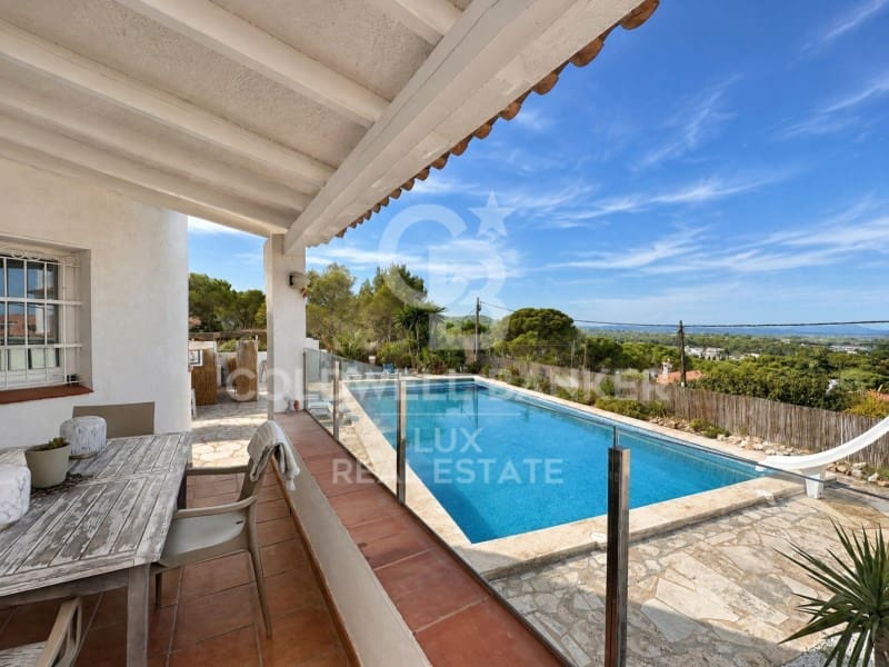 4 quarto Moradia para venda em L'Escala com piscina garagem - 590 000 € (Ref: 10098293)