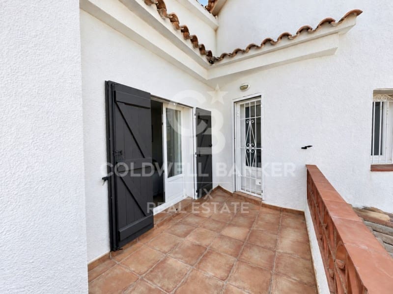 4 quarto Moradia para venda em L'Escala com piscina garagem - 590 000 € (Ref: 10098293)