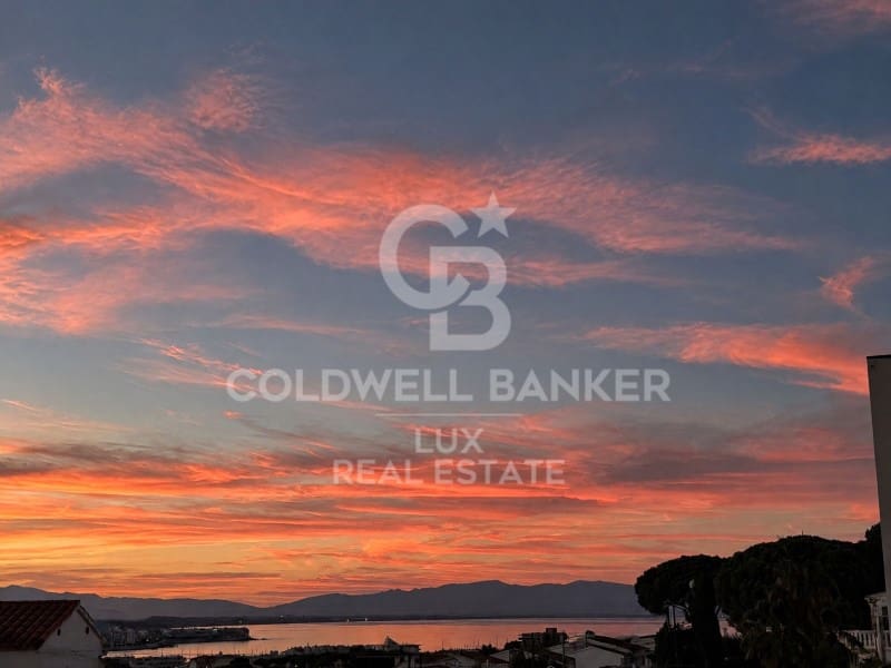 4 quarto Moradia para venda em L'Escala com piscina garagem - 590 000 € (Ref: 10098293)